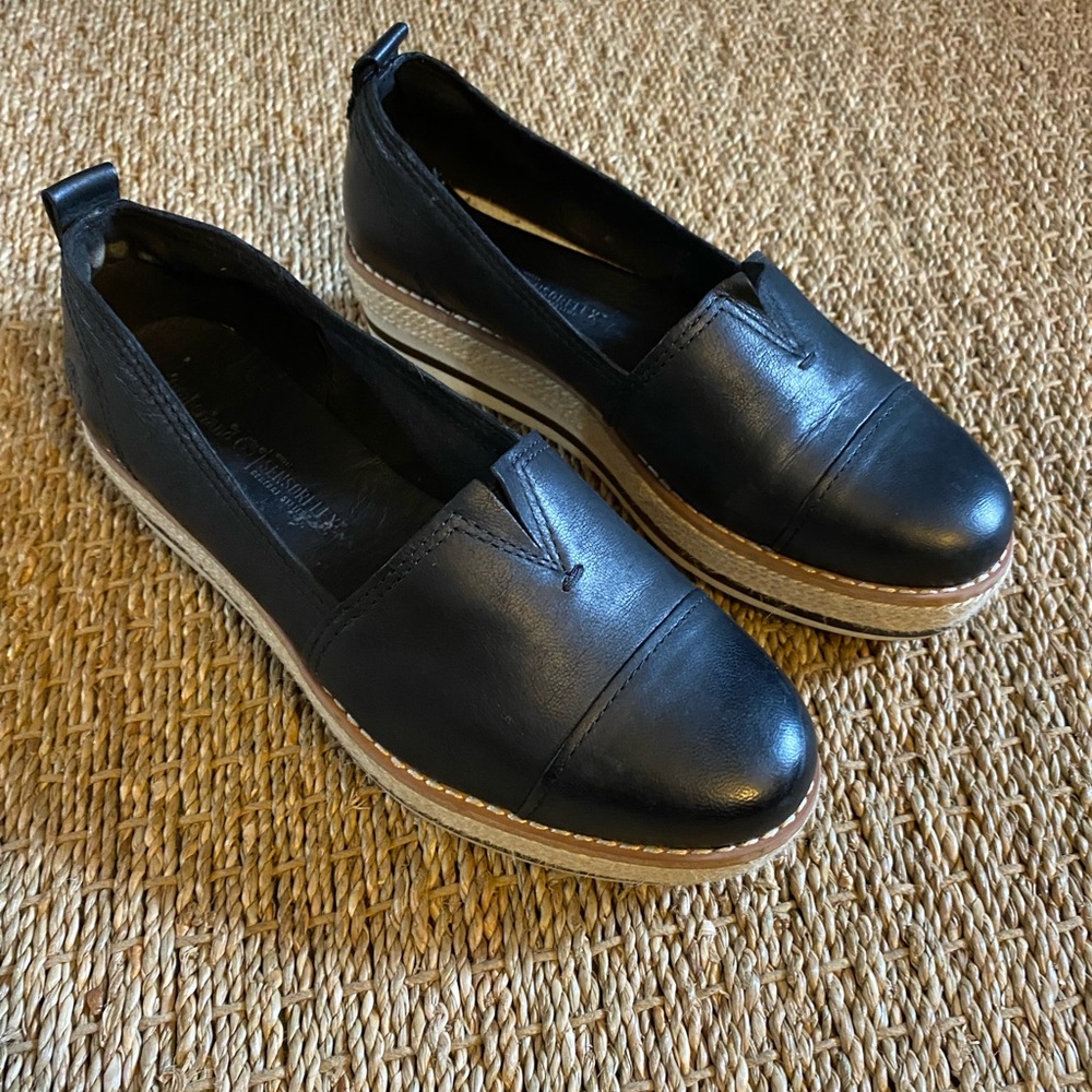 Timberlands black wedged espadrilles 7.5